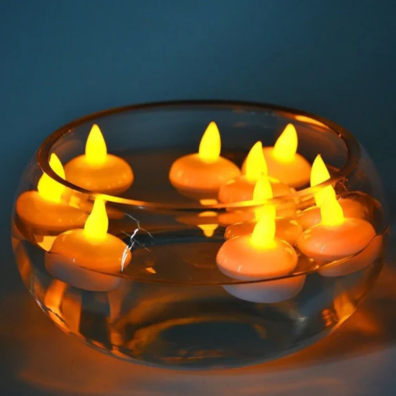 Set of 12 Flameless Floating Candles – Battery Operated Tea Light Tealight Candles
