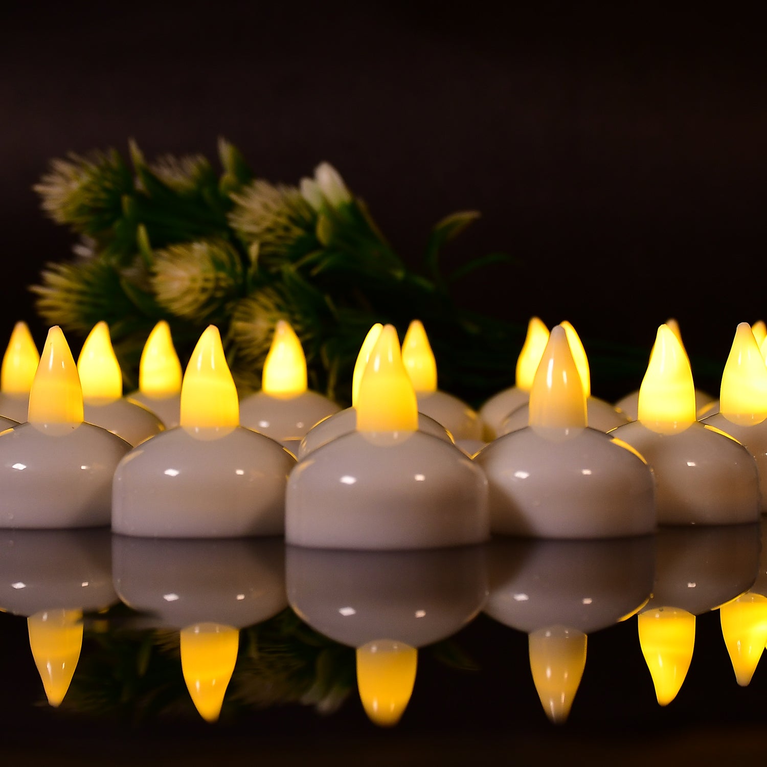 Set of 12 Flameless Floating Candles – Battery Operated Tea Light Tealight Candles